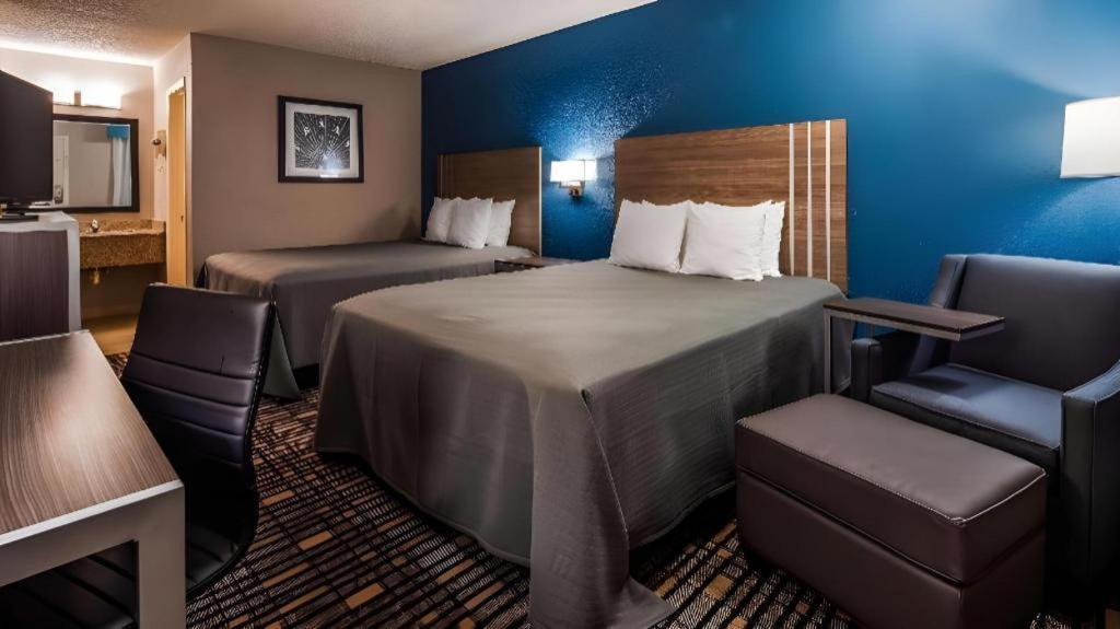 Best Western Post Oak Inn Burnet Buitenkant foto