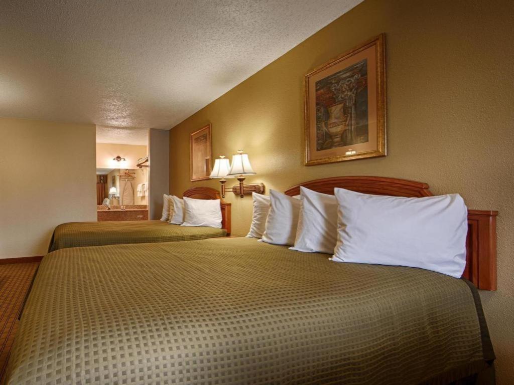 Best Western Post Oak Inn Burnet Buitenkant foto
