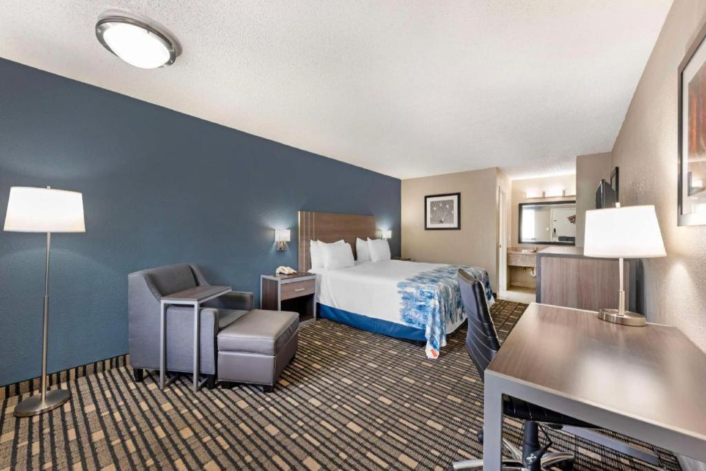 Best Western Post Oak Inn Burnet Buitenkant foto